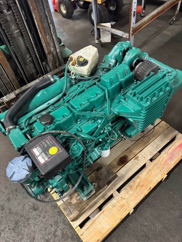 Volvo Penta KAD41 Diesel 200hp